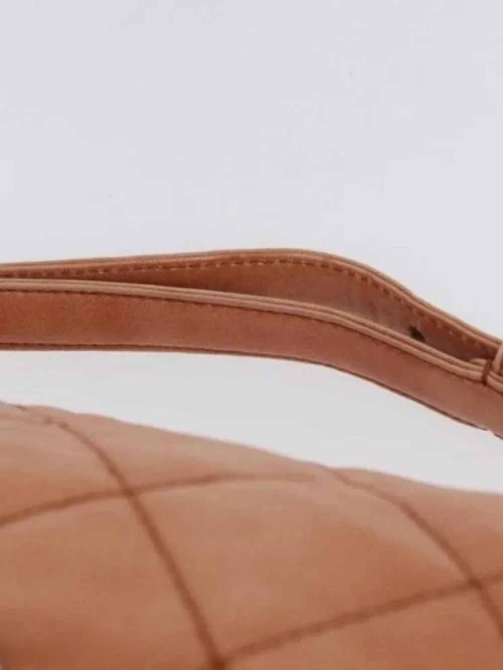 CHANEL Matelasse Shoulder Bag Lamb Skin Orange Gold CC Auth ARZ069V